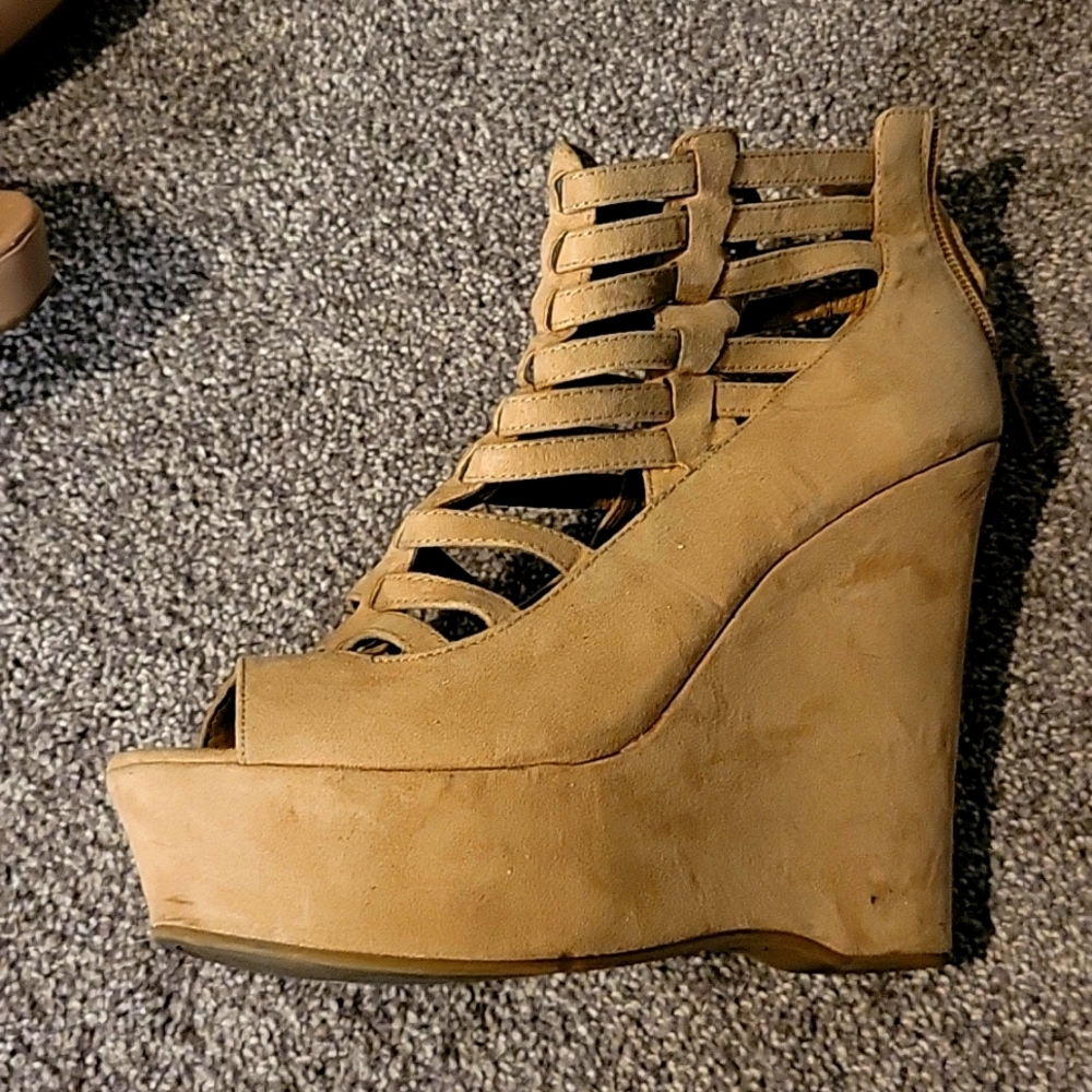 Wedge tan suede heels G by Guess